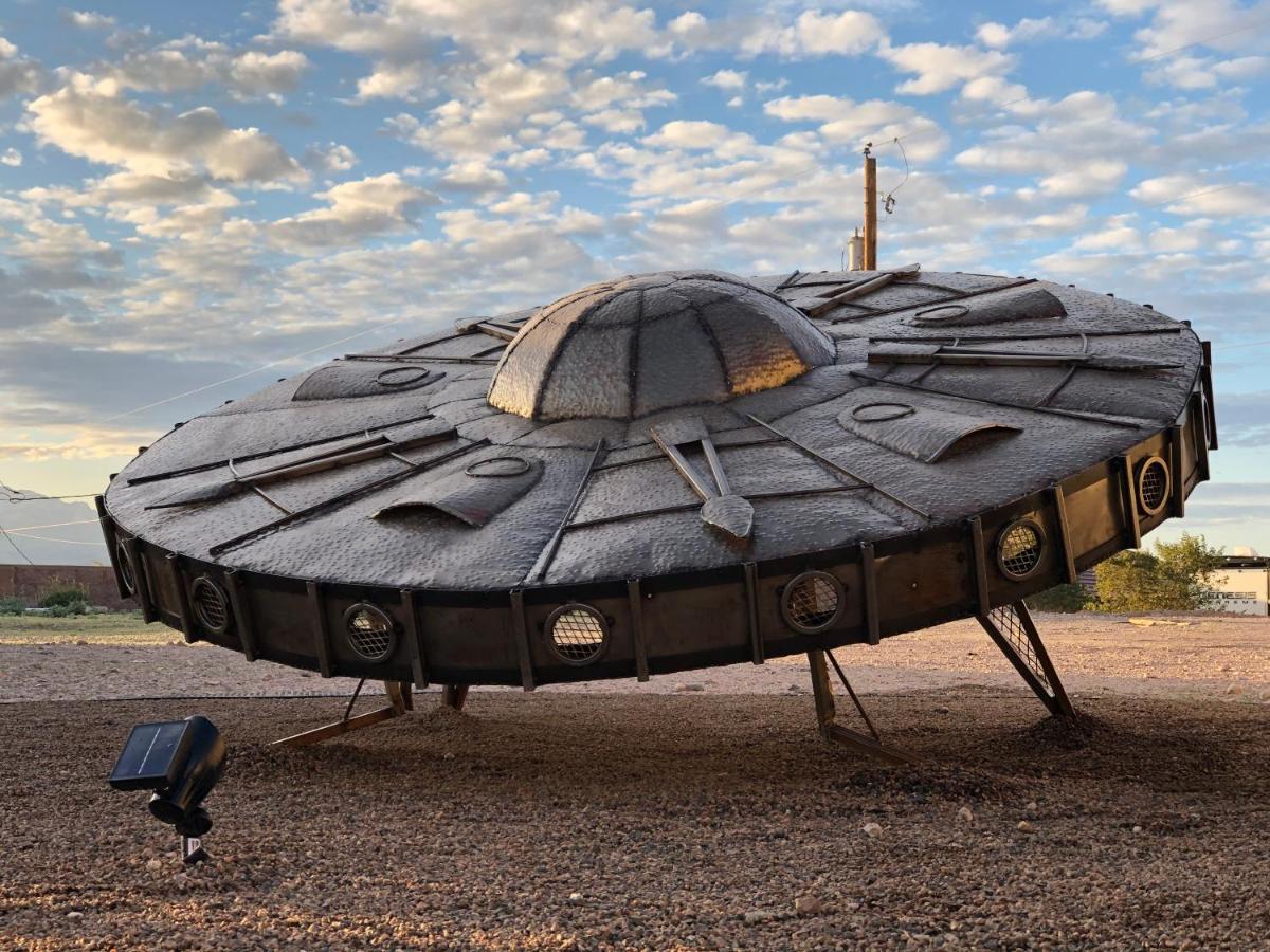 Area 51 Annex - Alien Lake Escape Bullhead City Kültér fotó
